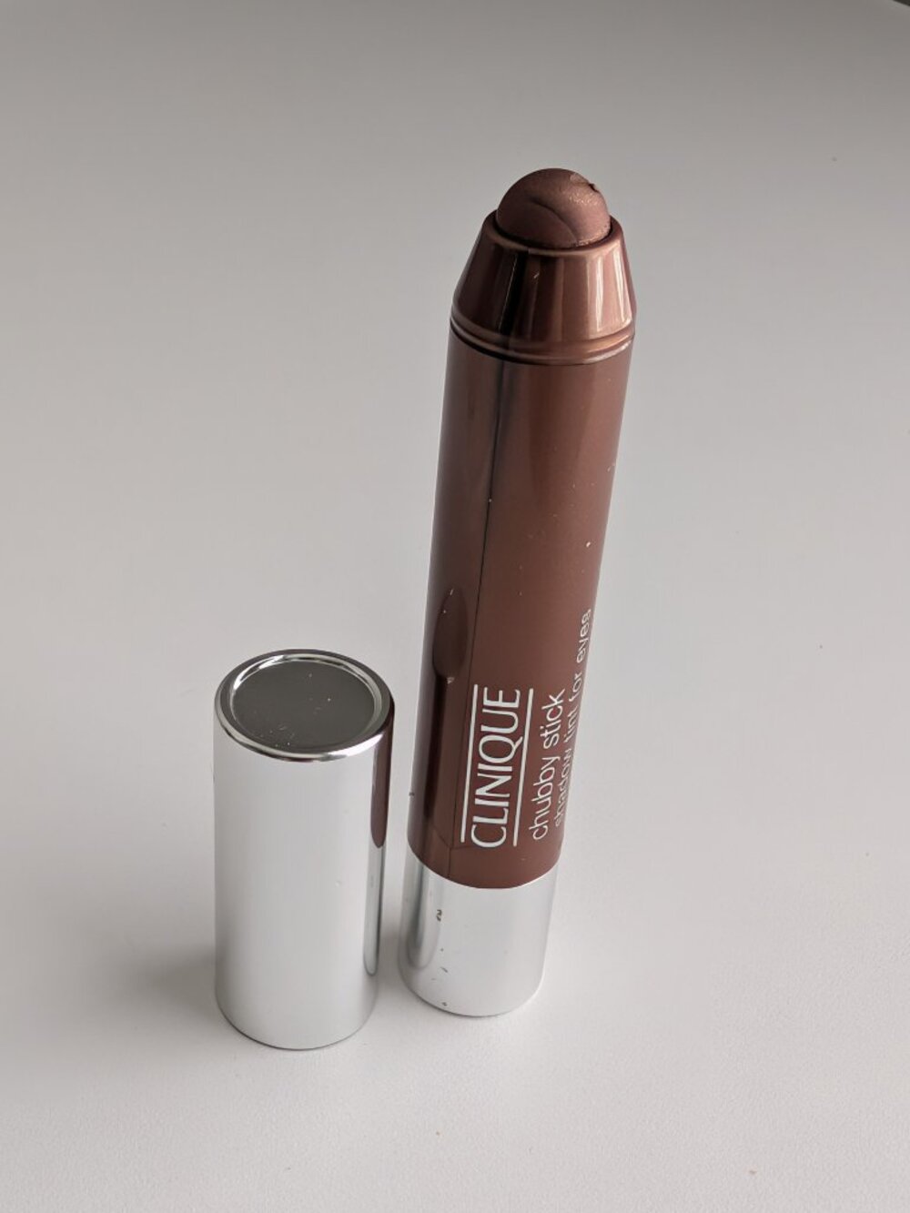 Clinique Chubby Stick Shadow Tint Eyes 03 FULLER FUDGE New w Cap Dent Full Size - Picture 2 of 6